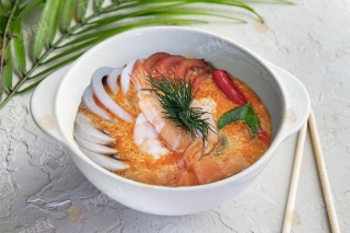 Суп Том Ям морепродукты